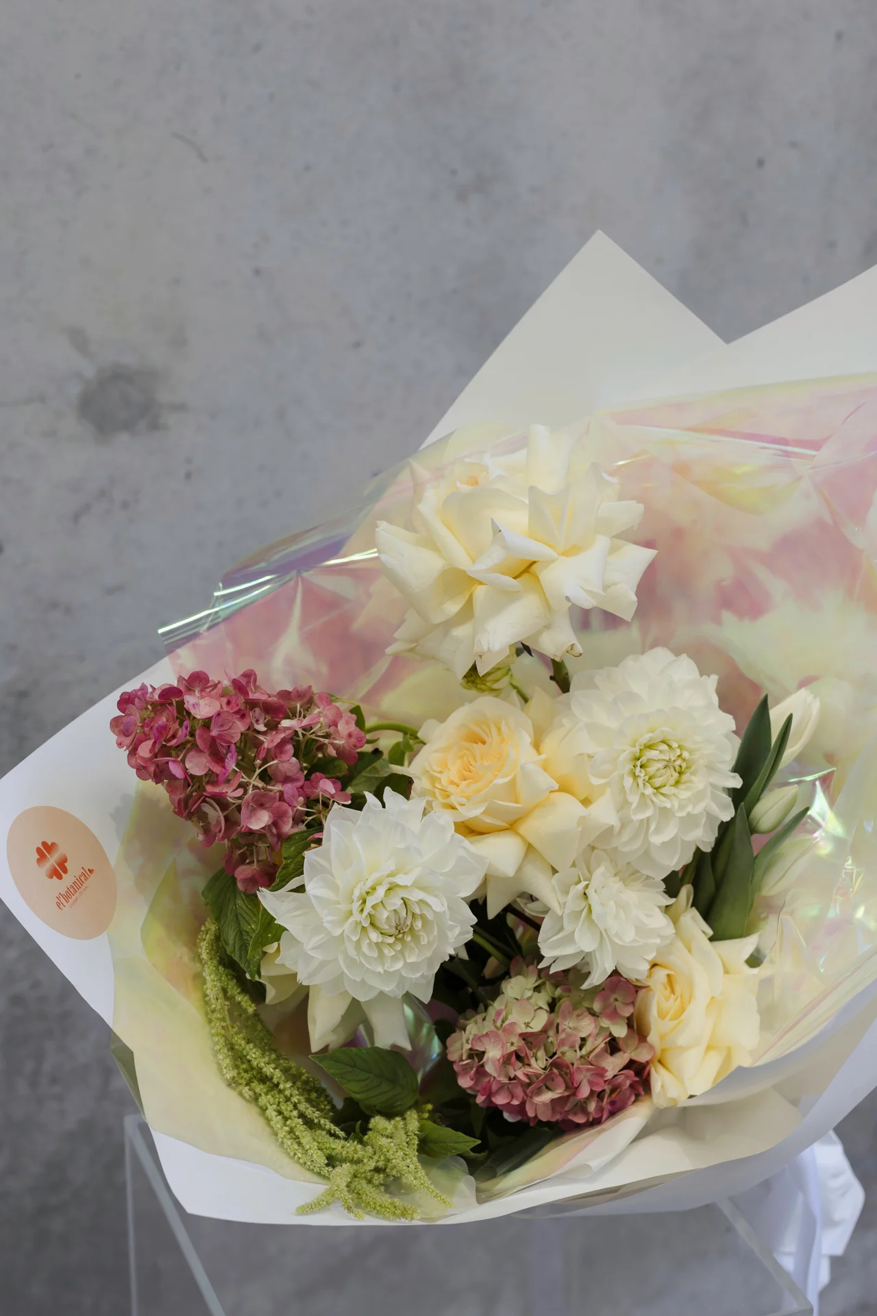 Blush and Bloom bridal bouquet of roses and dahlias